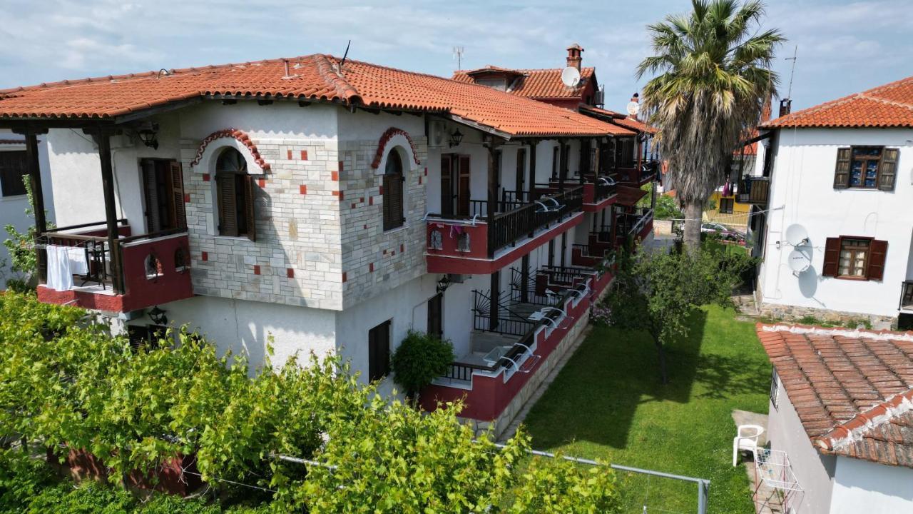 Aloni Apartment Афитос Екстериор снимка
