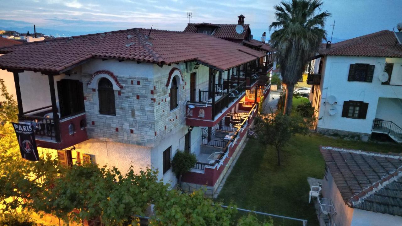 Aloni Apartment Афитос Екстериор снимка