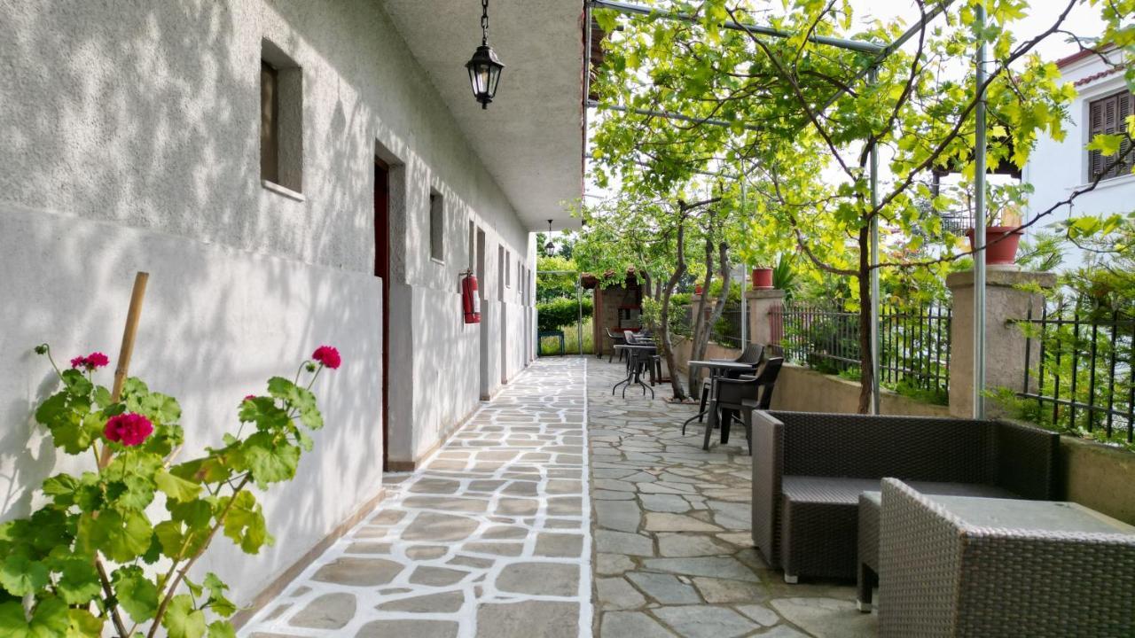 Aloni Apartment Афитос Екстериор снимка